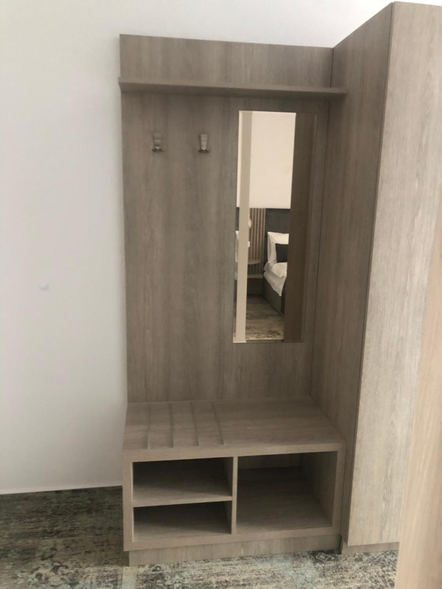 Sub Cetate Hotel Rîşnov Kültér fotó