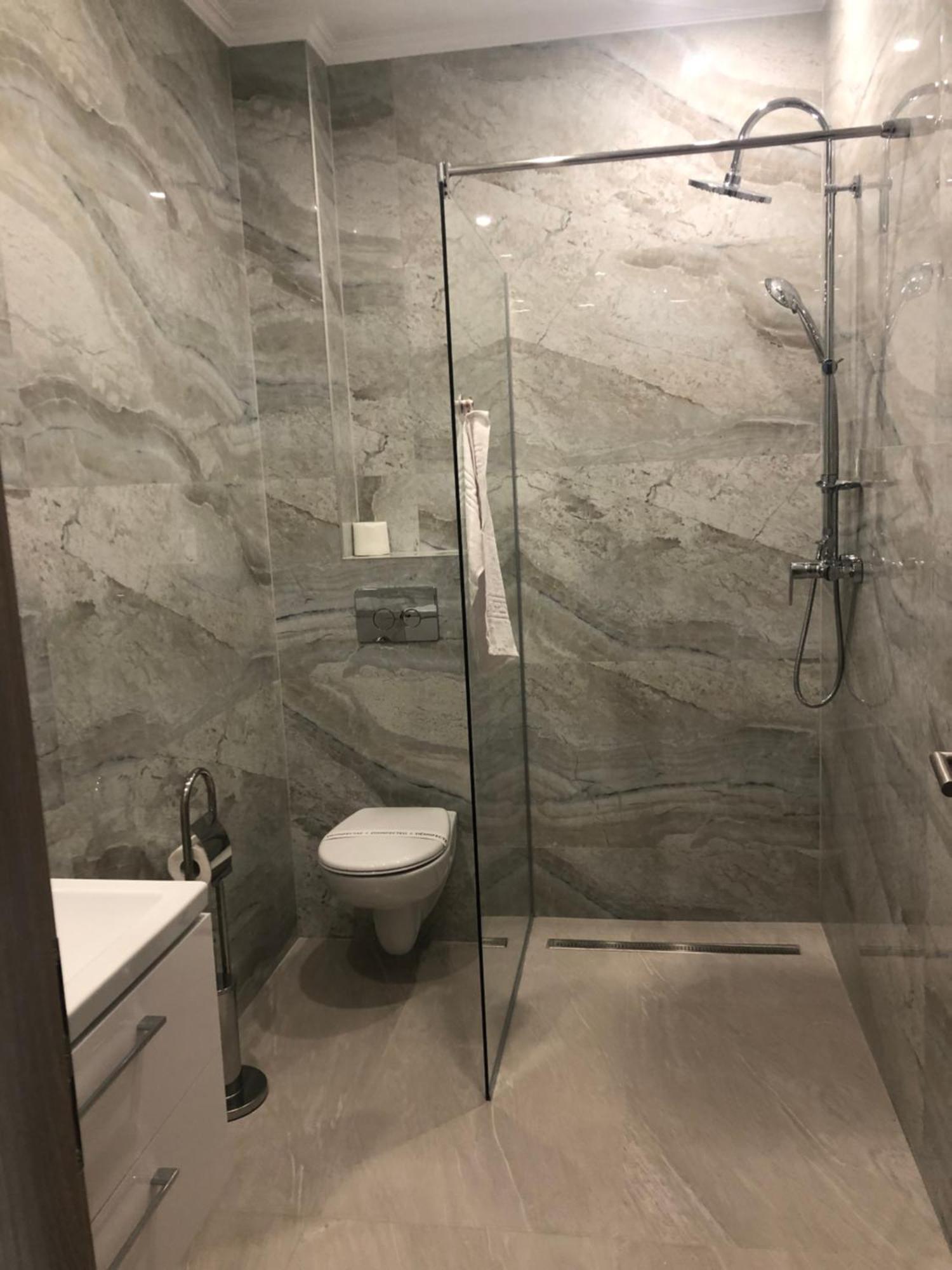 Sub Cetate Hotel Rîşnov Kültér fotó